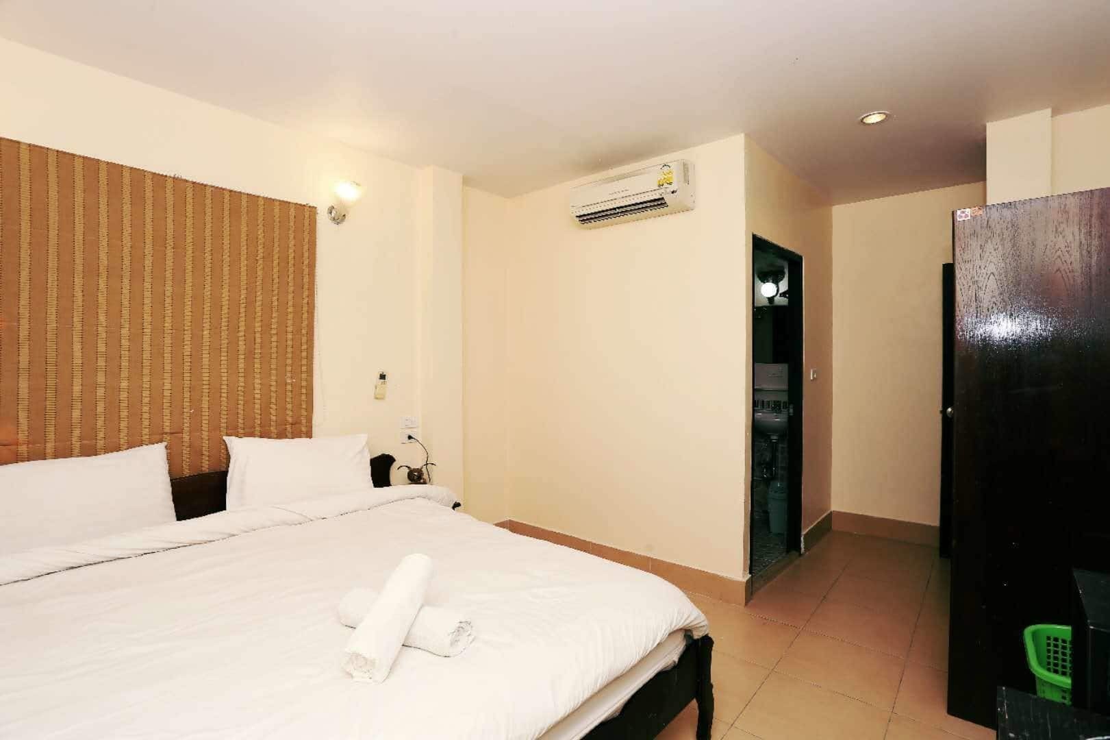 Patong Zodiac Hotel מראה חיצוני תמונה